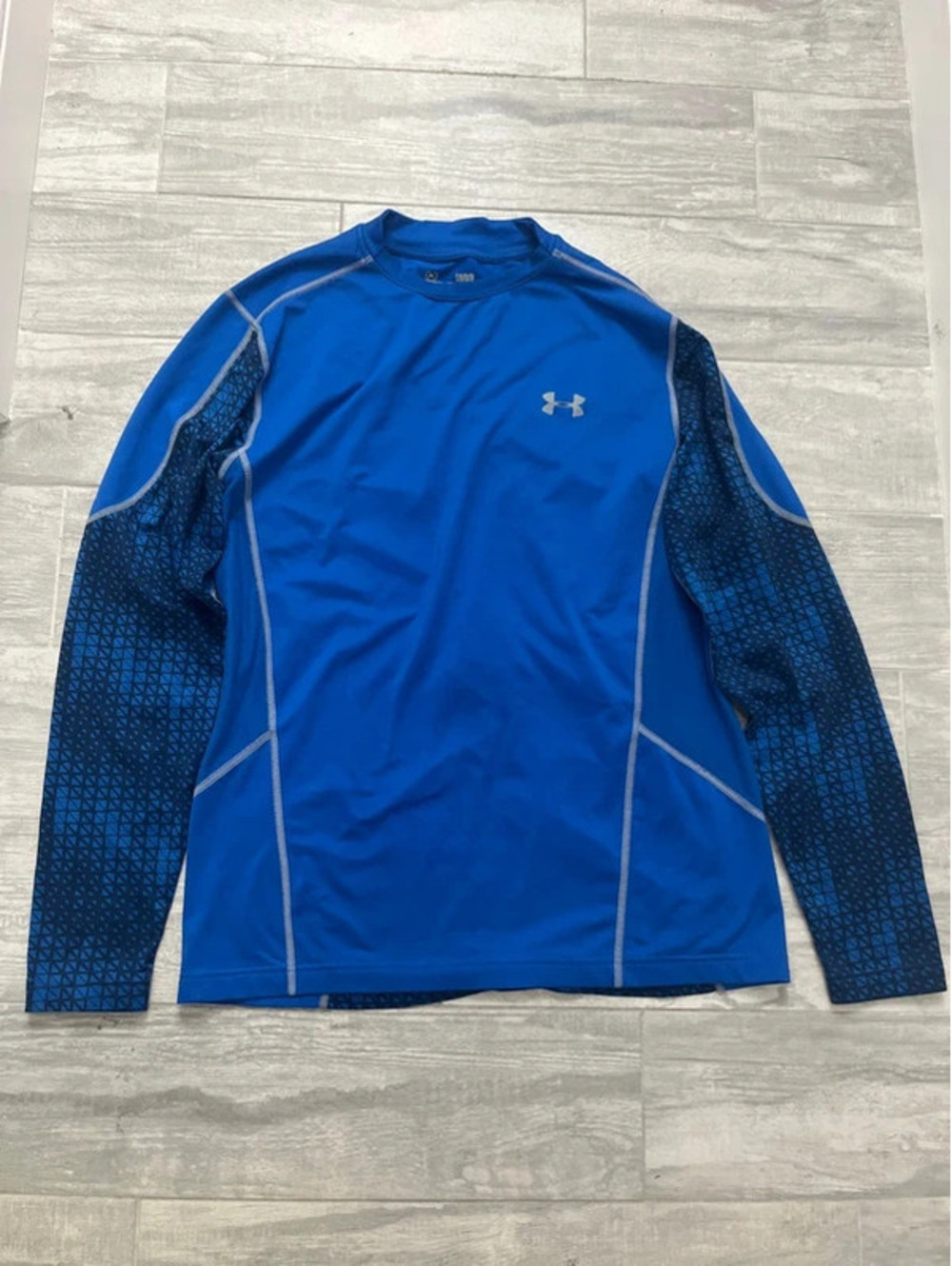 Under Armour Men’s Fitted Blue Long Sleeve